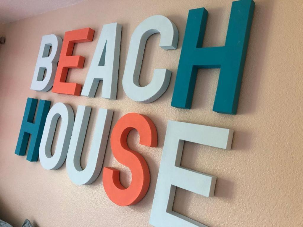 4/2 Home Close To Beach, Centrally Located! ガルフポート エクステリア 写真